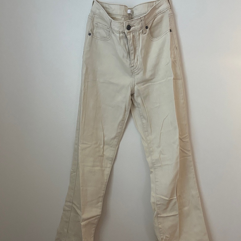 BP Cream Flare Women's Jeans